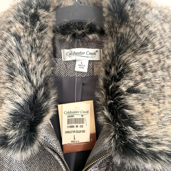 Coldwater Creek Tapestry Patchwork Gray Vest Removable Faux Fur Collar Large NWT - Picture 10 of 13